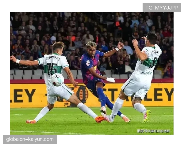 瓦伦西亚1-1战平埃尔切 连续8轮不胜深陷降级区